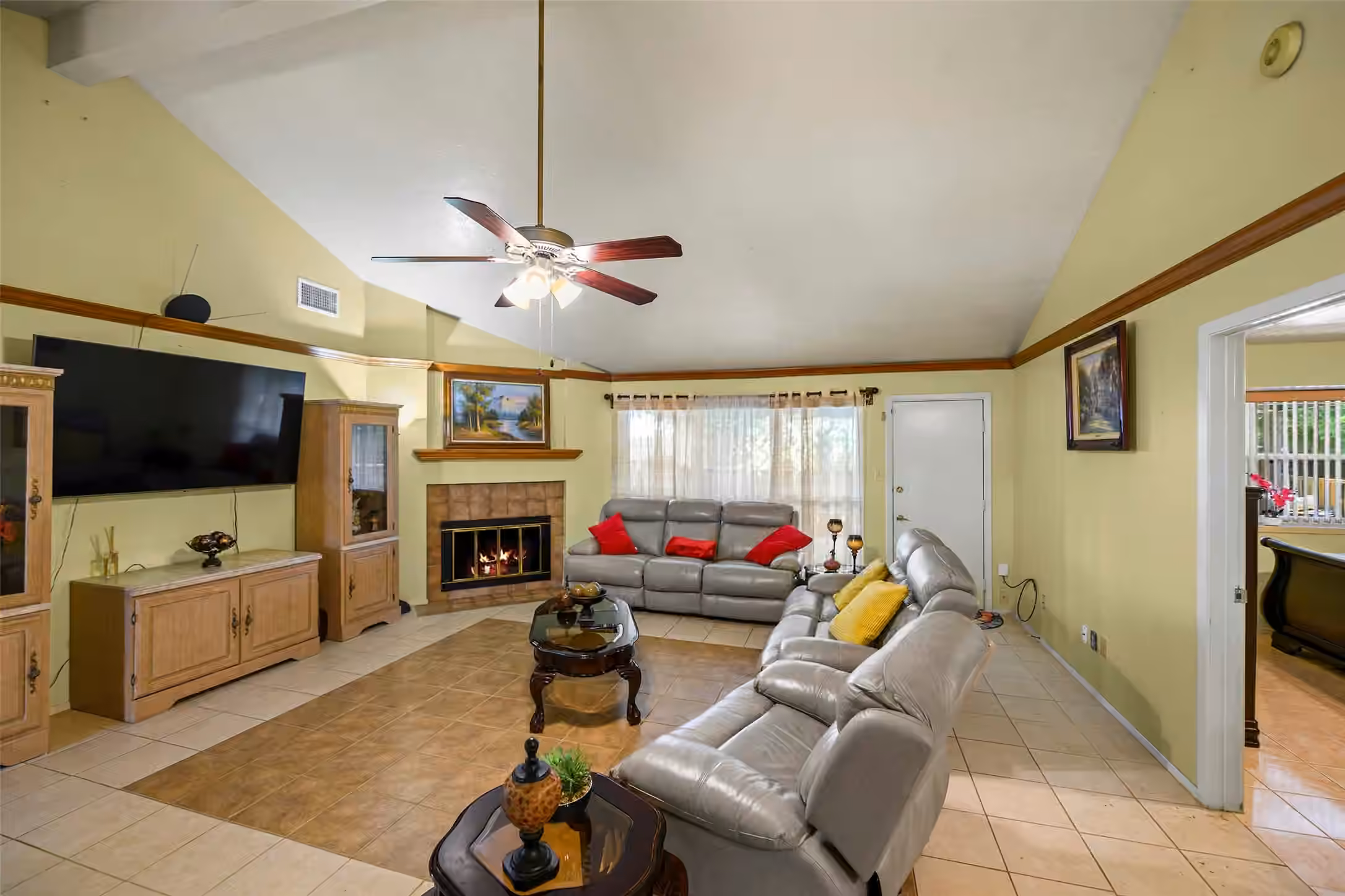 Photo 6 of 16730 Summer Dawn Lane, Houston, TX