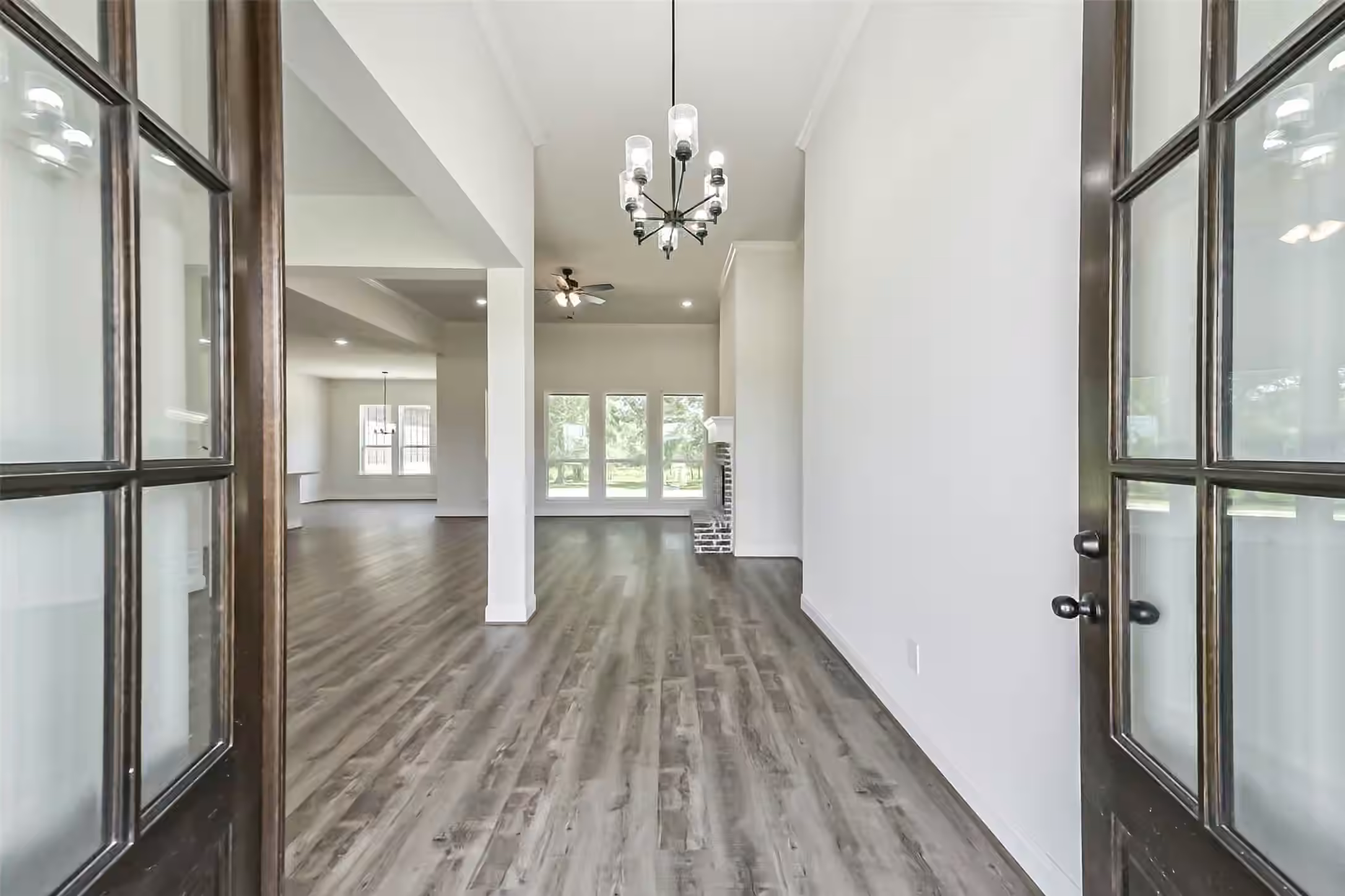 Photo 2 of 5334 Camp Creek Road, Baytown, TX