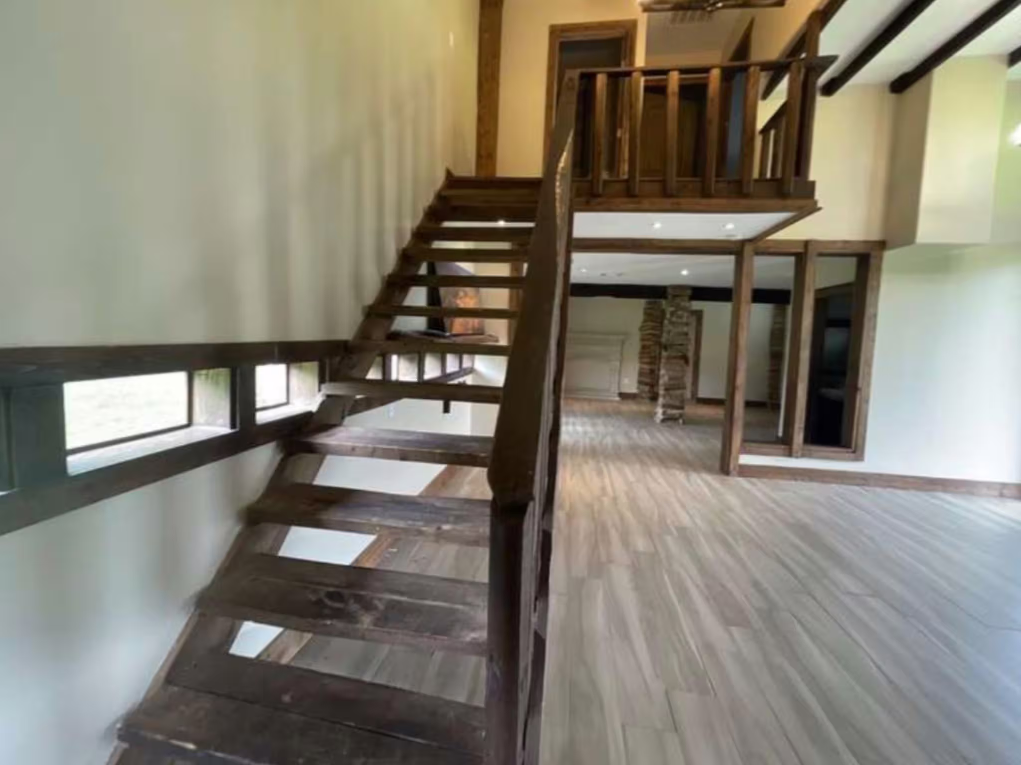 Photo 7 of 10325 Gulf Meadows Drive, Houston, TX