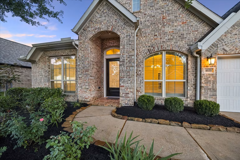 Photo of 4035 Steep Woods Drive, Spring, TX