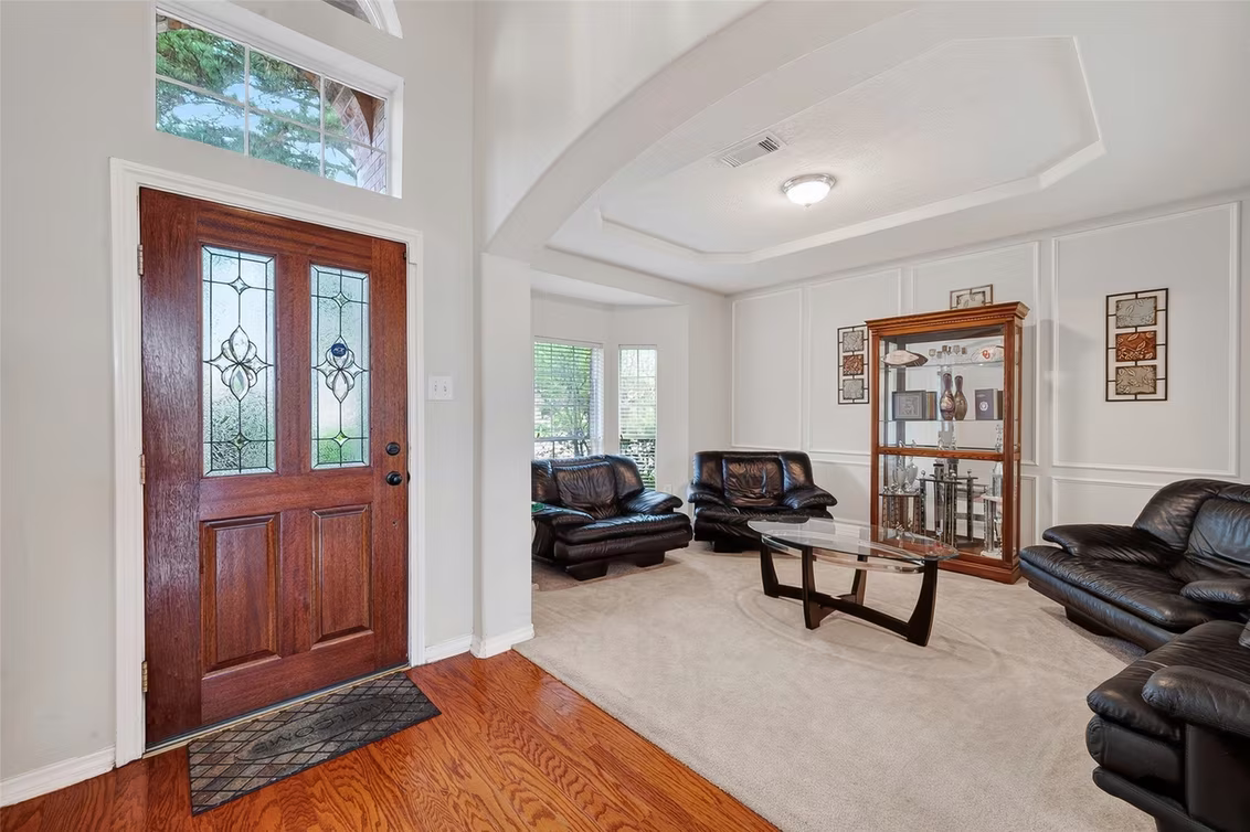 Photo 5 of 16615 Barrett Post Lane, Houston, TX