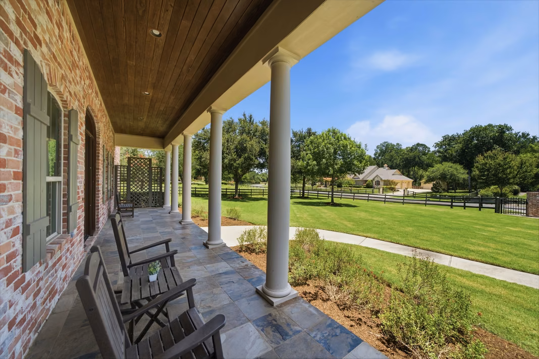 Photo 4 of 32102 Rolling Woods Trail, Fulshear, TX