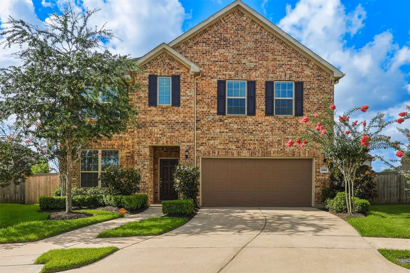Photo of 11102 Mineral Island Lane, Richmond, TX 77406