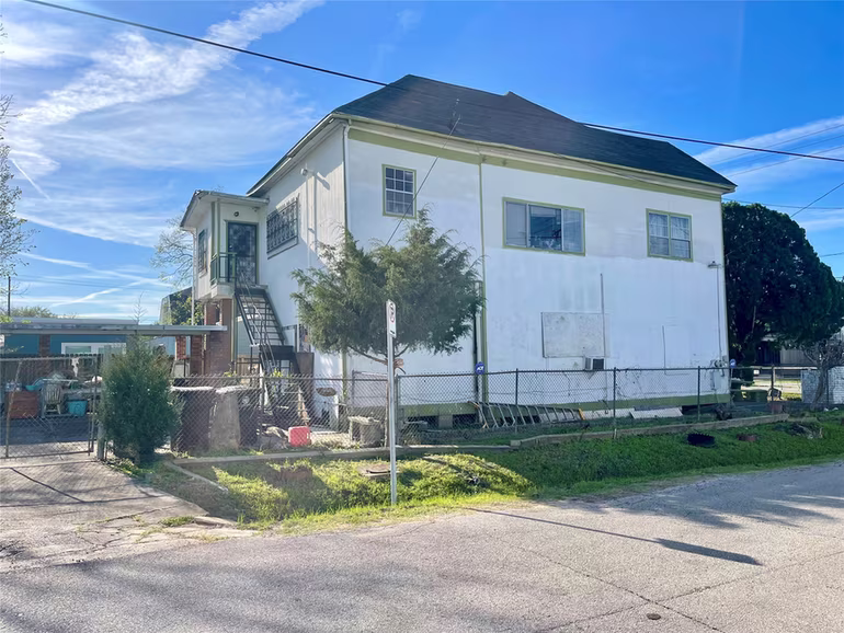 Photo 4 of 3601 Engelke Street, Houston, TX
