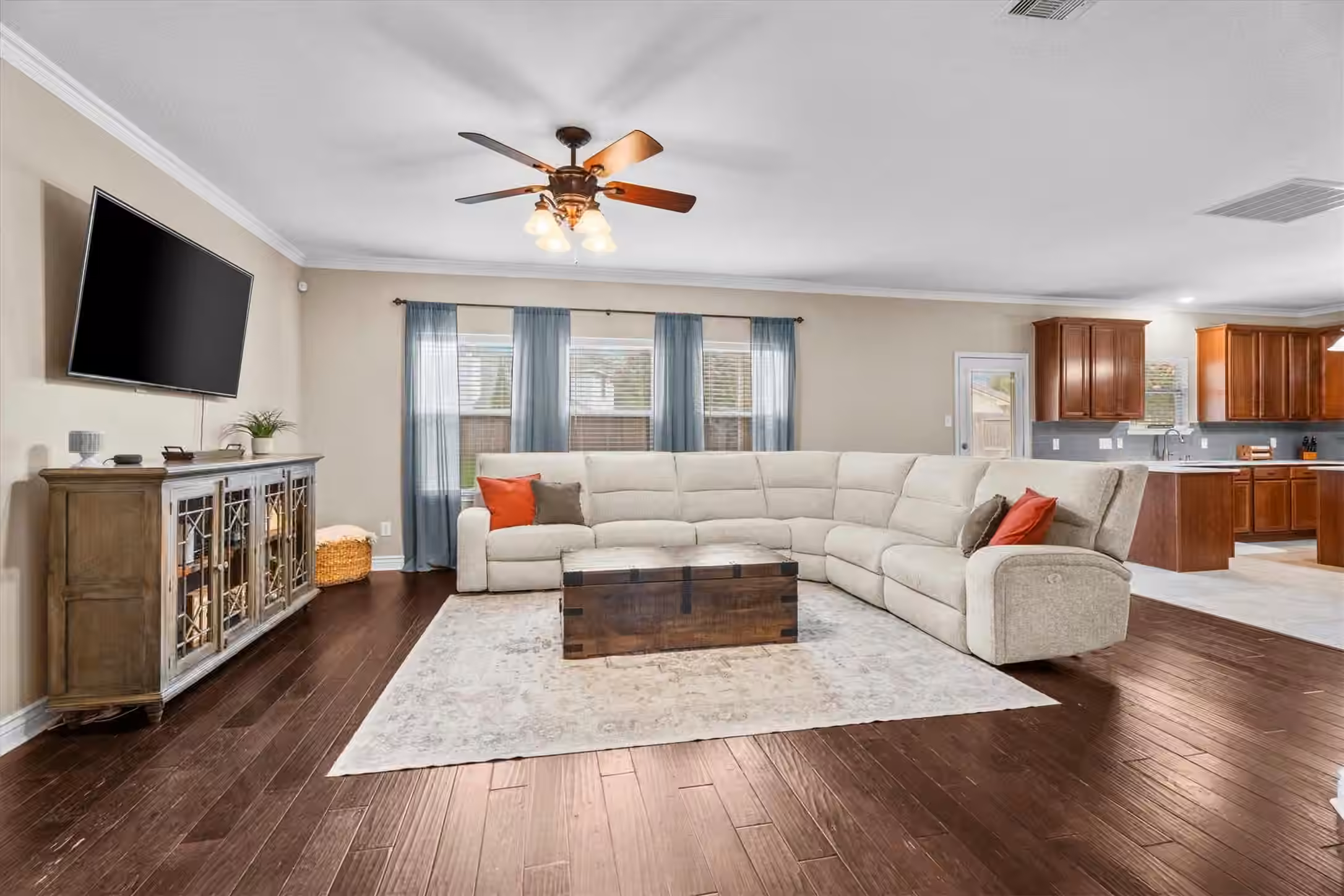 Photo 7 of 11802 Ribbon Falls Court, Tomball, TX