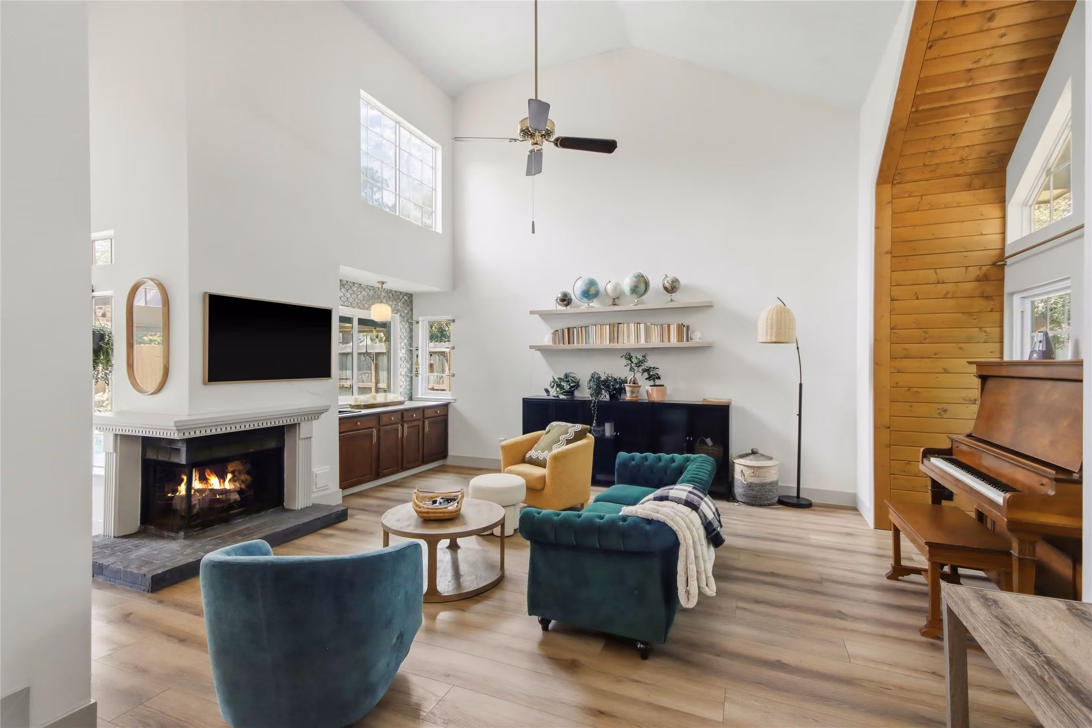 Photo 6 of 5447 Haven Oaks Drive, Houston, TX