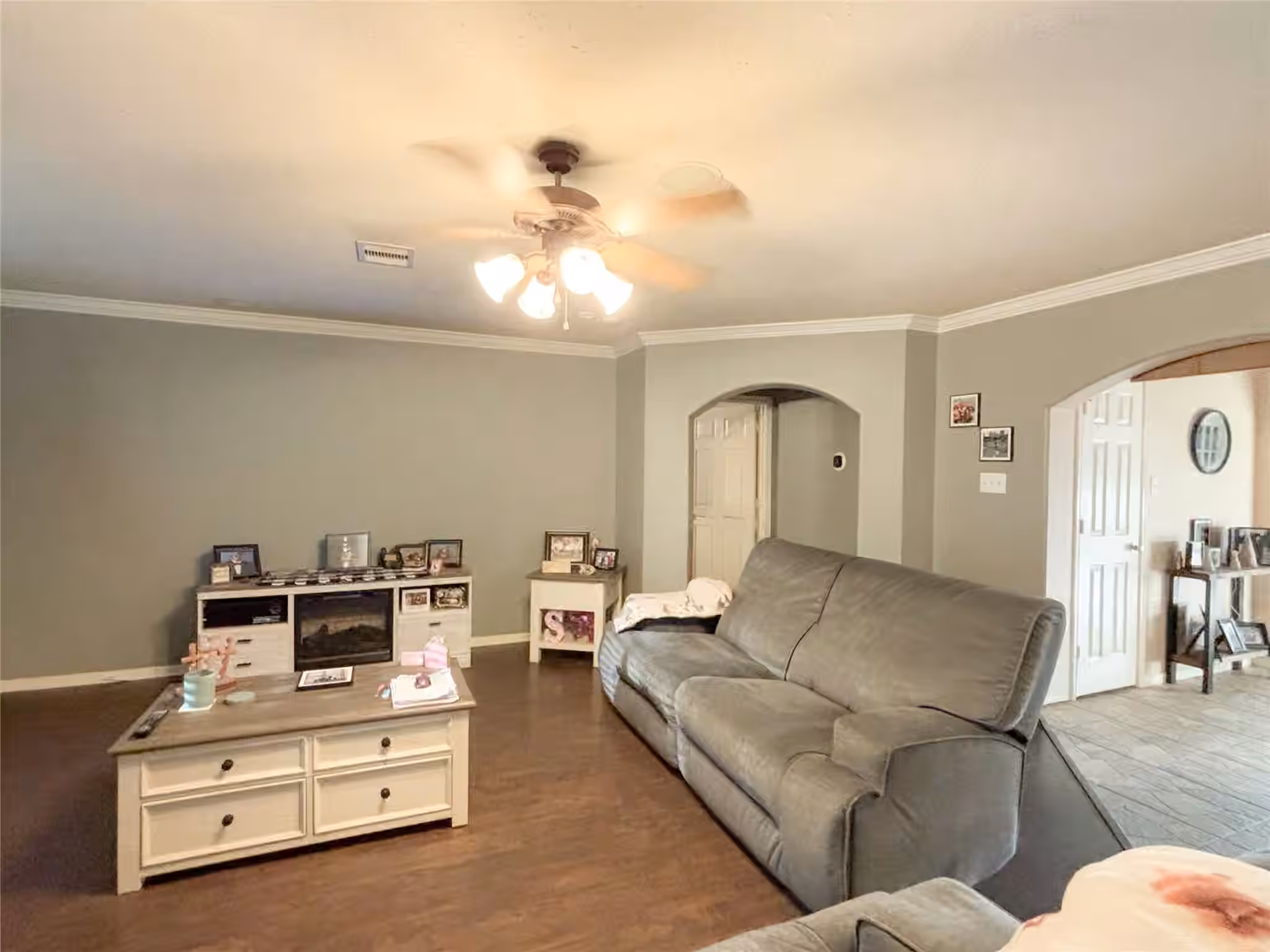 Photo 3 of 3811 Trent Cove Ln, Pearland, TX