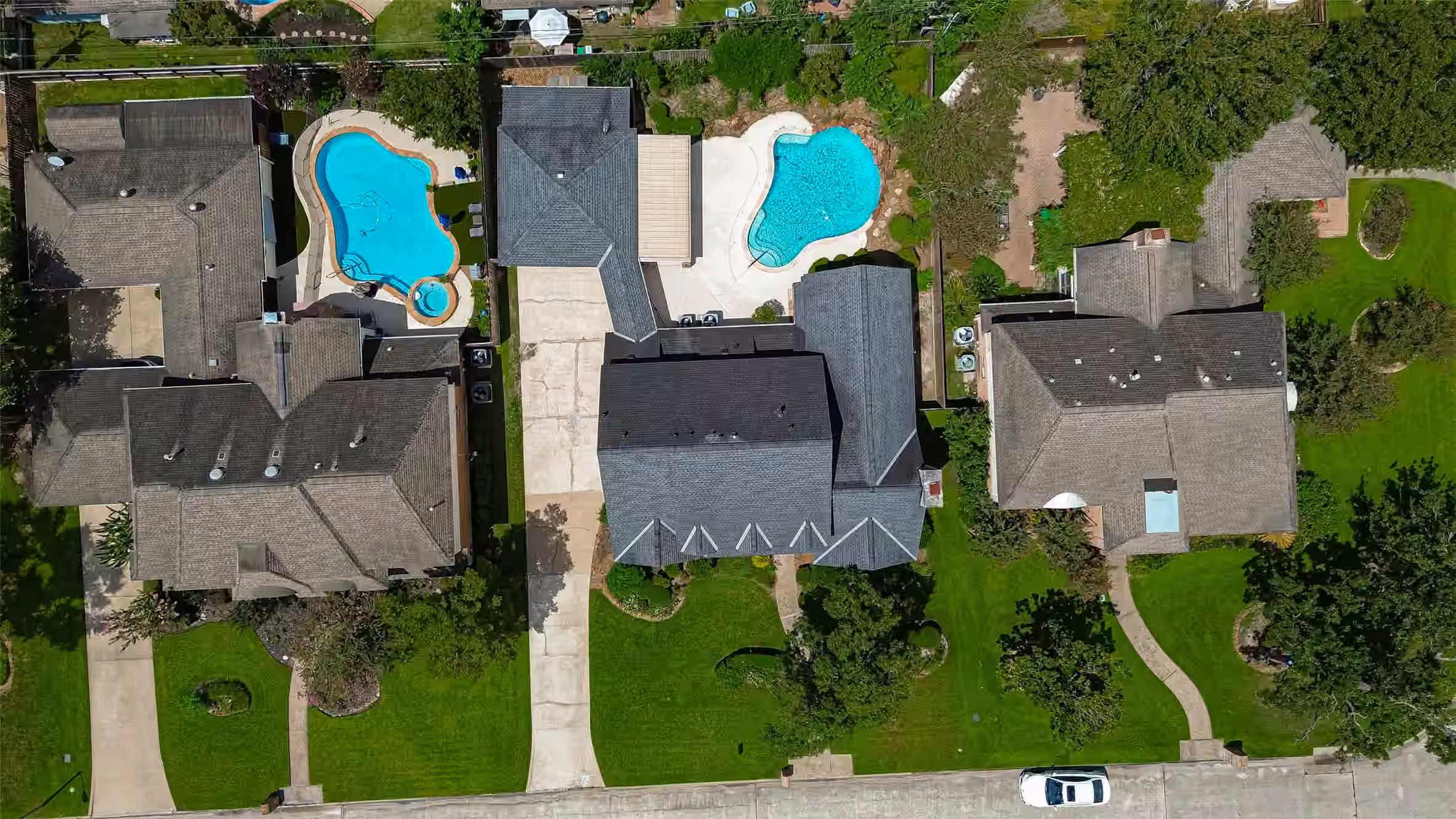 Photo 2 of 12306 Laneview Drive, Houston, TX
