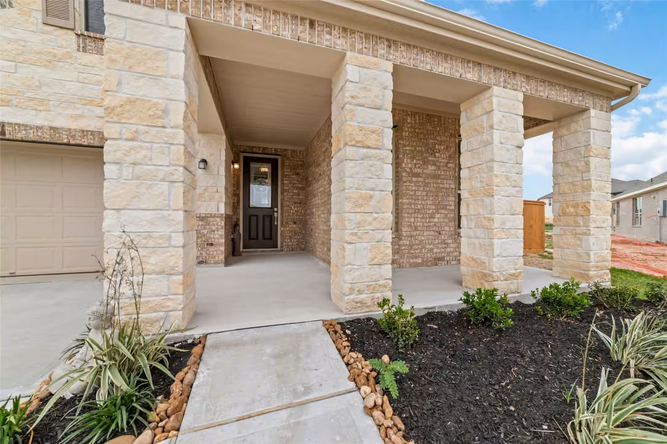 Photo 5 of 7731 Coral Key Drive, Cypress, TX