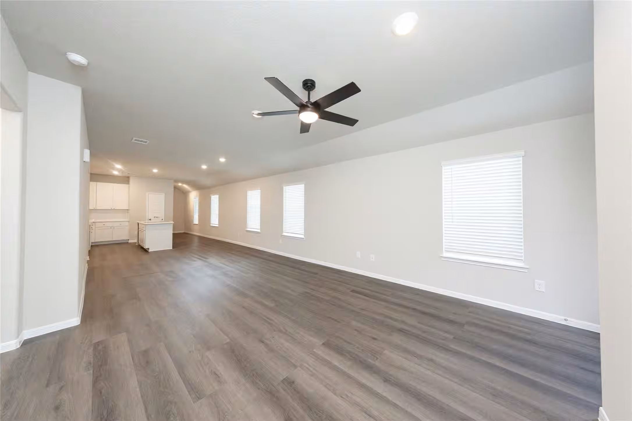Photo 6 of 2122 Creole Creek Lane, Houston, TX