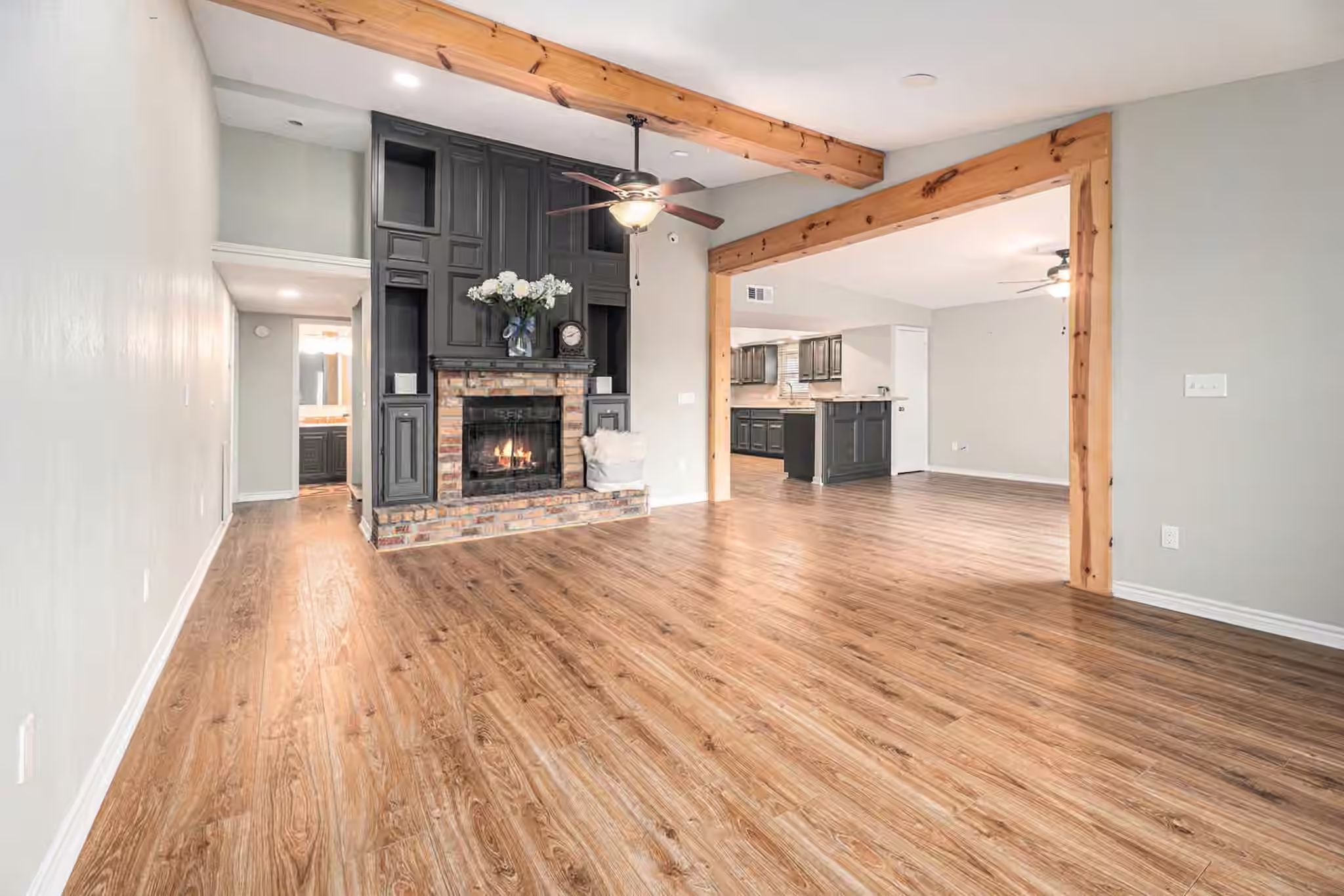 Photo of 658 Warsaw Street, Bayou Vista, TX