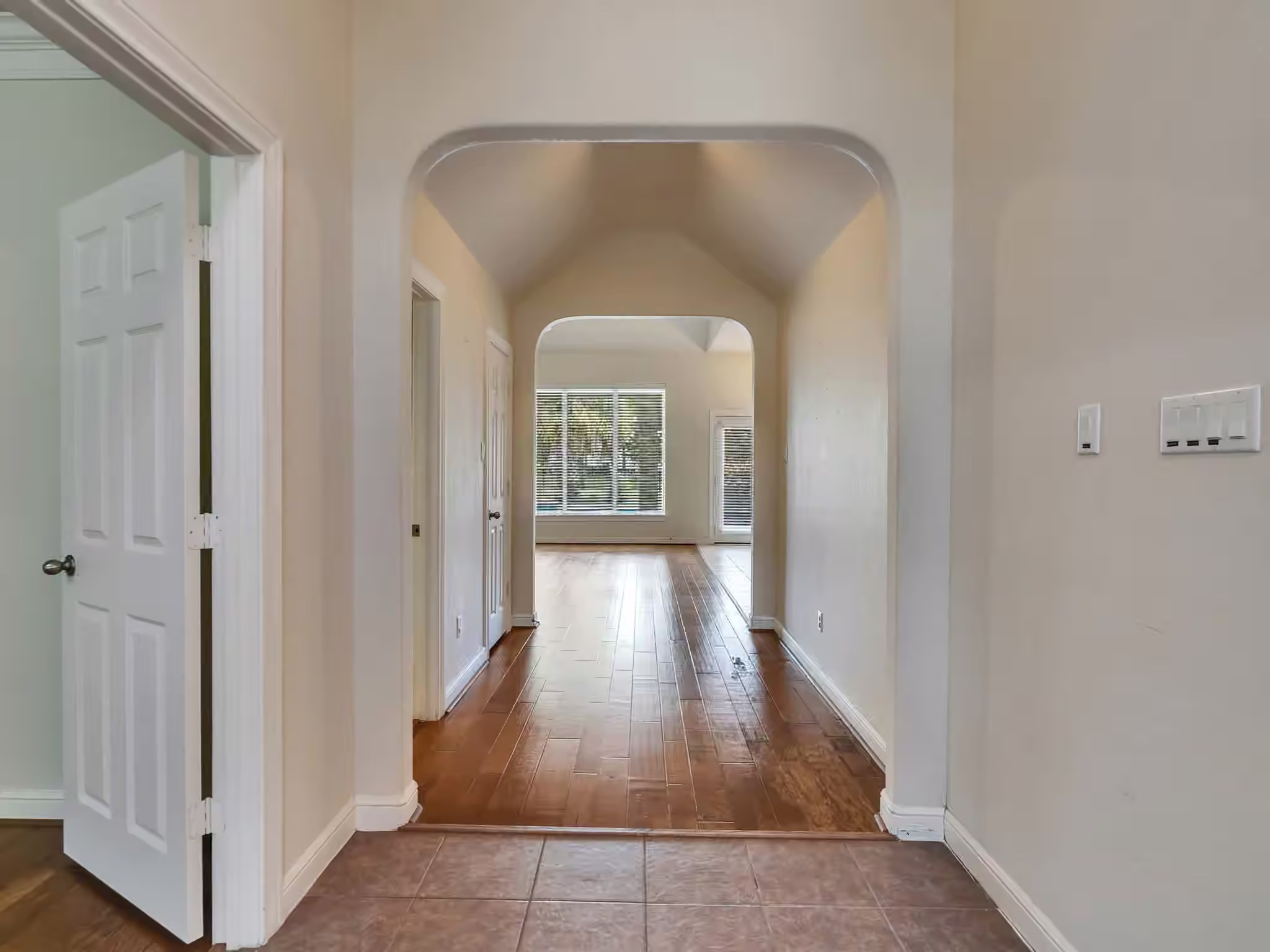 Photo 5 of 14926 Terra Point Drive, Cypress, TX