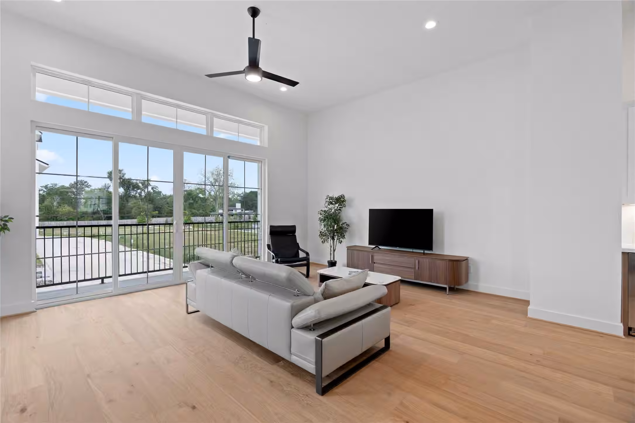 Photo 7 of 1608 Sedola Lane, Houston, TX