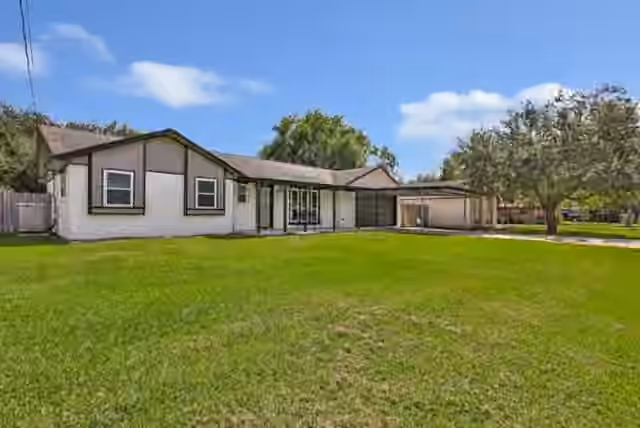 Photo 2 of 15816 Ramsey Road, Crosby, TX