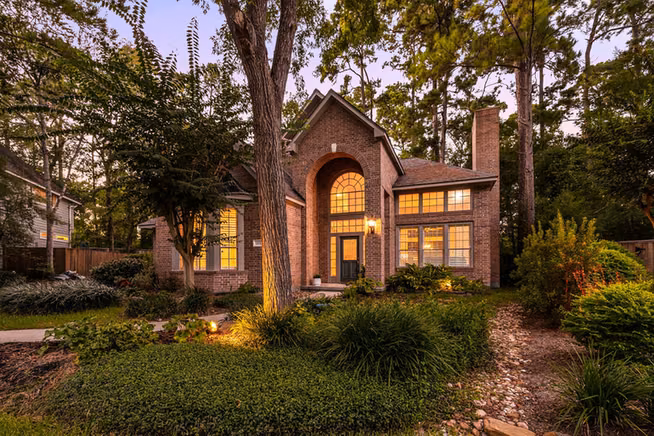 Photo of 205 Purple Slate Place, The Woodlands, TX 77381