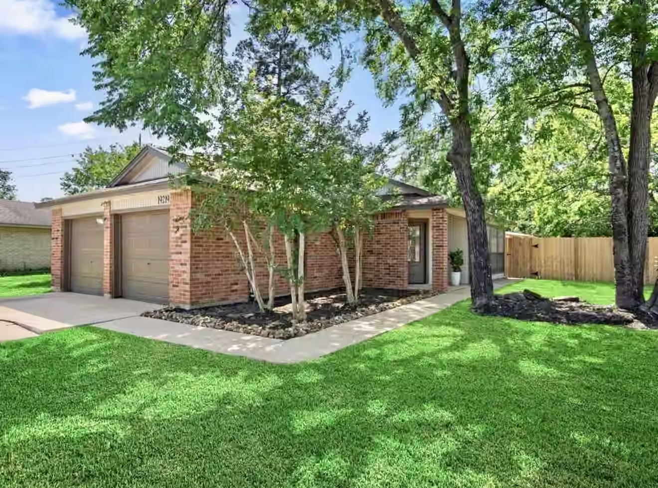 Photo 2 of 19219 Nehoc Lane, Humble, TX