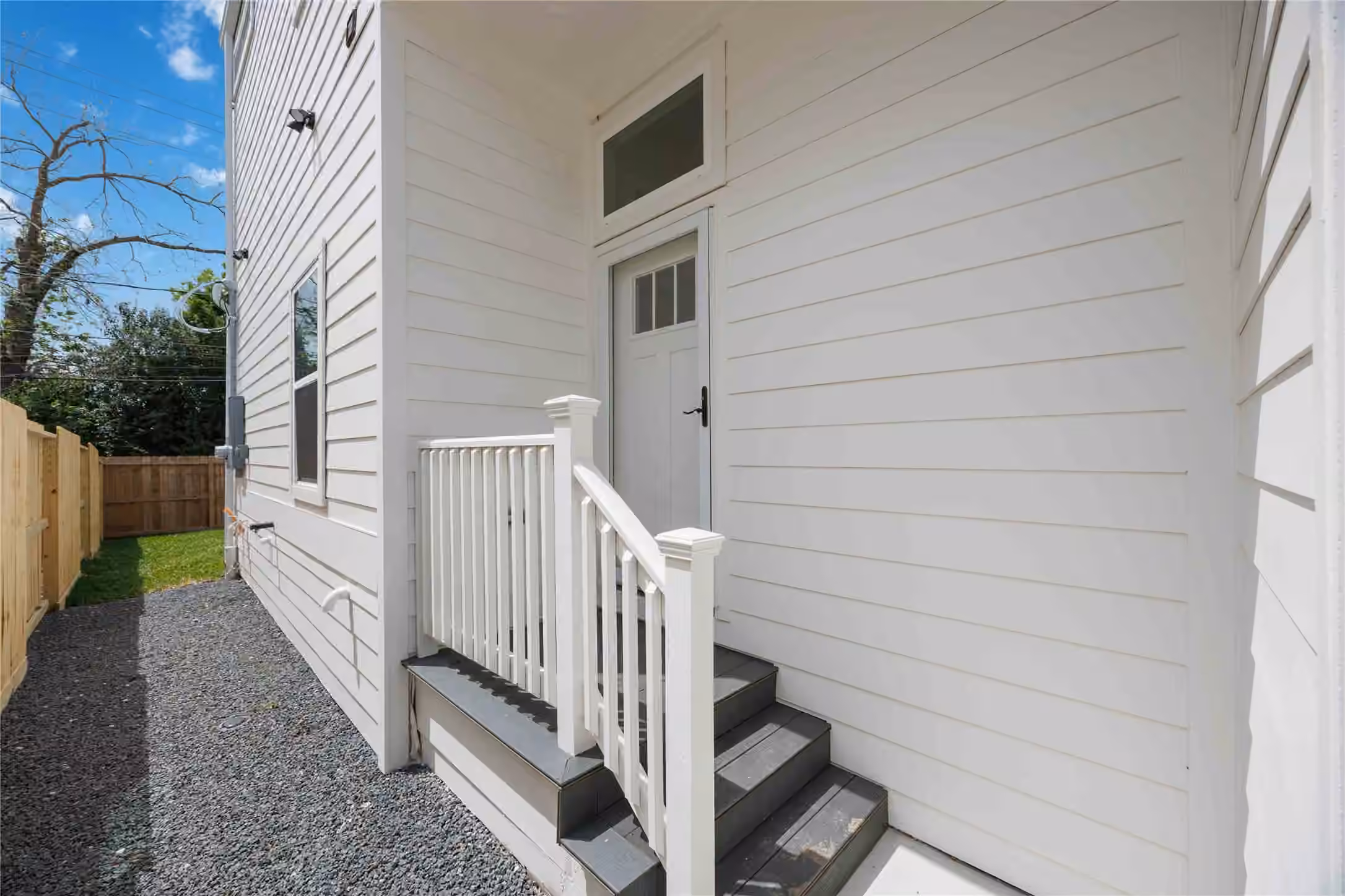 Photo 5 of 10610 Ashville Drive, Houston, TX