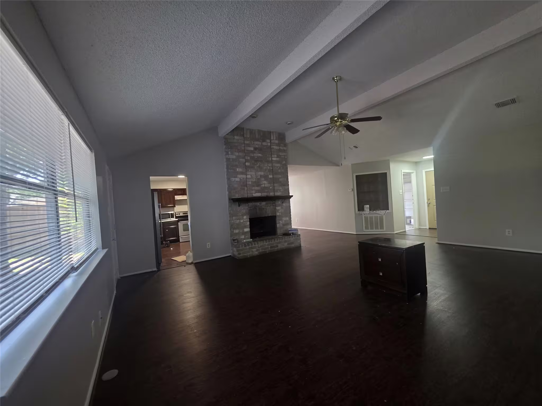 Photo 5 of 23322 Dew Wood Lane, Spring, TX
