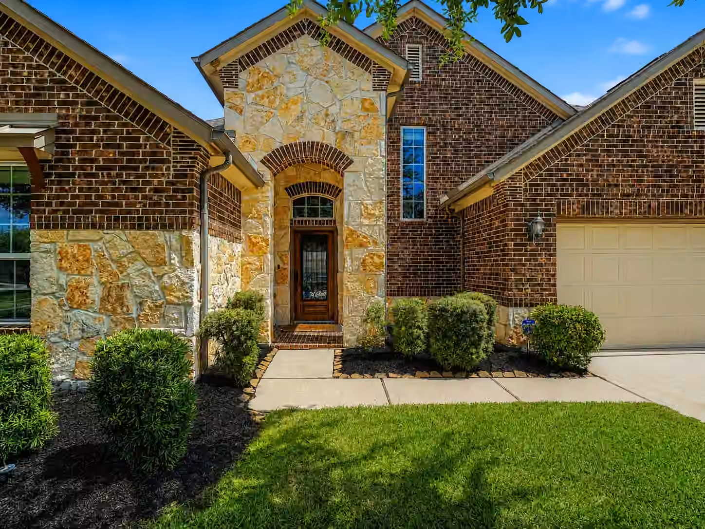 Photo 4 of 20614 Barchan Point Way, Richmond, TX