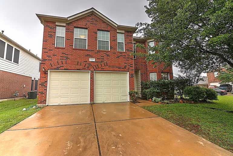 Photo of 2227 Red Valley Drive, Houston, TX 77049