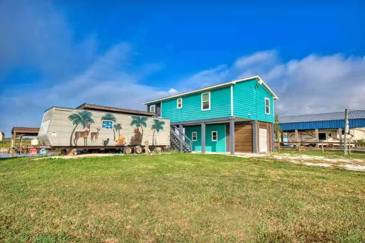 Photo of 24760 Fm-457, Sargent, TX 77414