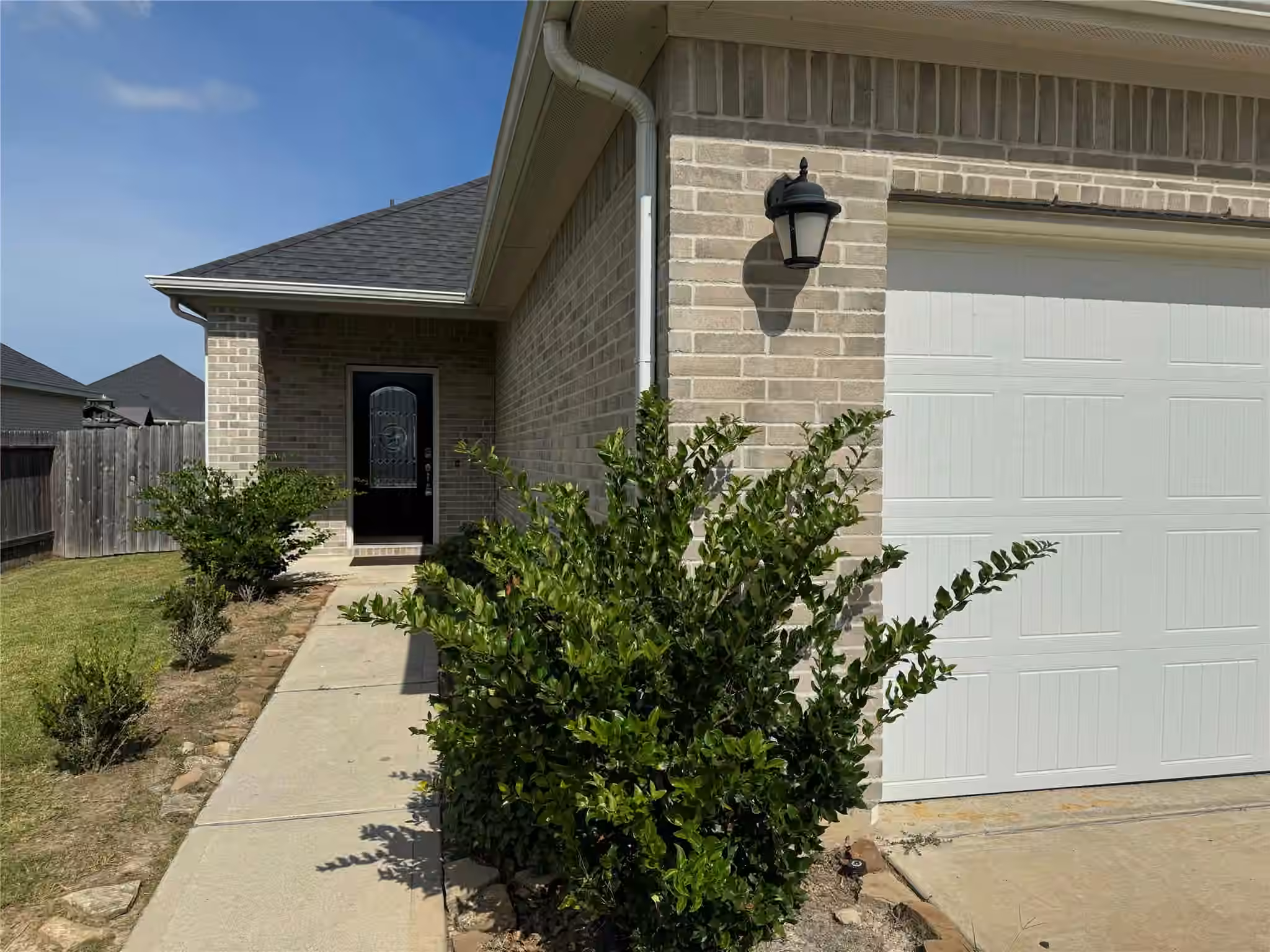 Photo 2 of 8011 Grandstand Parkway, Fulshear, TX