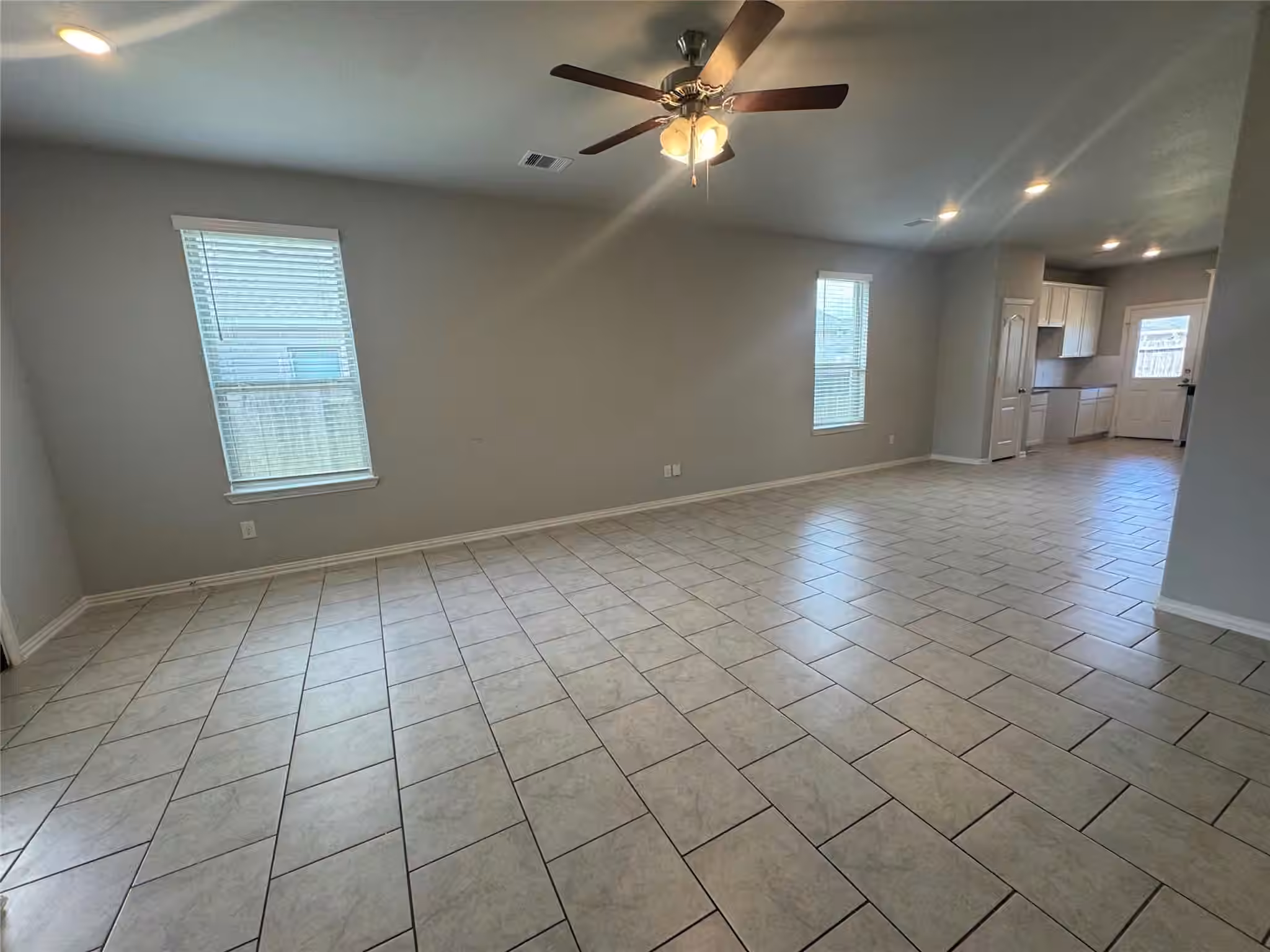 Photo 7 of 8011 Grandstand Parkway, Fulshear, TX