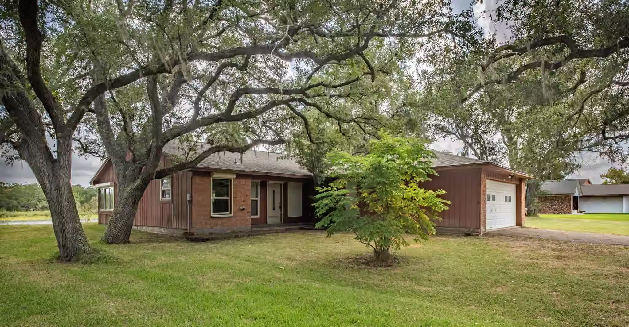 Photo of 4611 Rio Drive, Brazoria, TX 77422