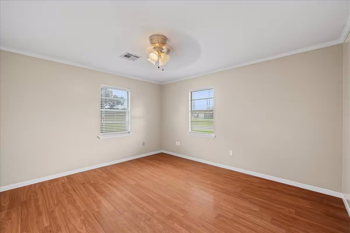 Photo 7 of 512 N College Street, Weimar, TX