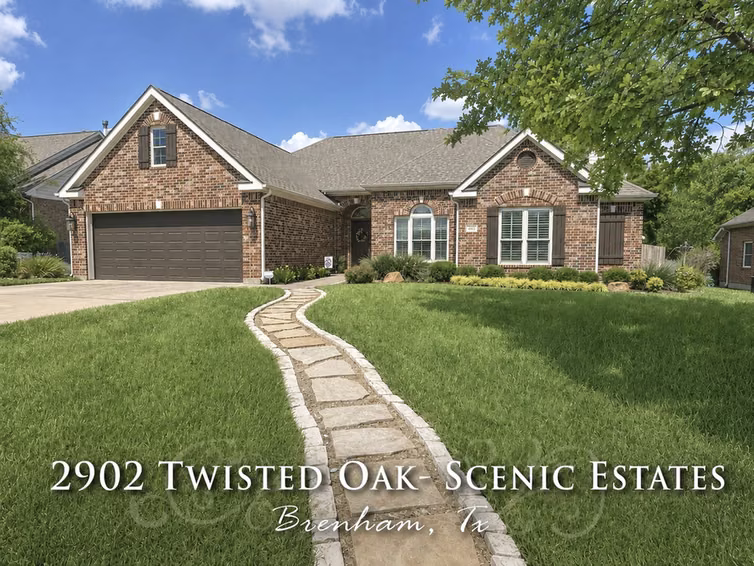 Photo of 2902 Twisted Oak Drive, Brenham, TX 77833