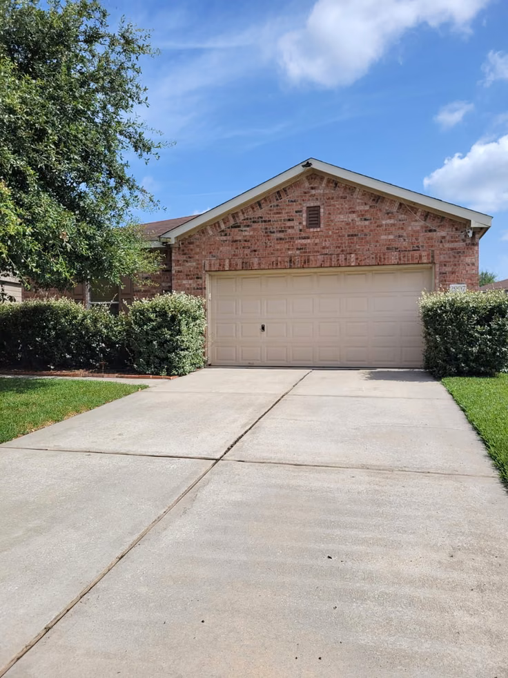 Photo of 2907 Legends Knoll Drive, Spring, TX 77386