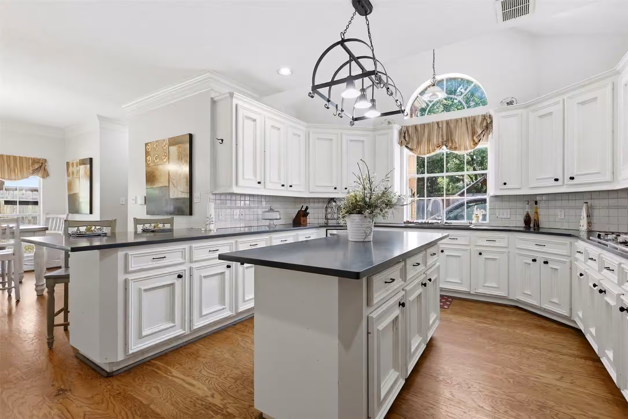 Photo of 7006 Centre Grove Drive, Houston, TX