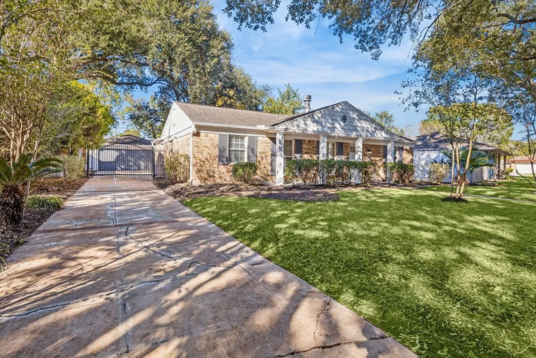Photo 2 of 5706 Capello Drive, Houston, TX