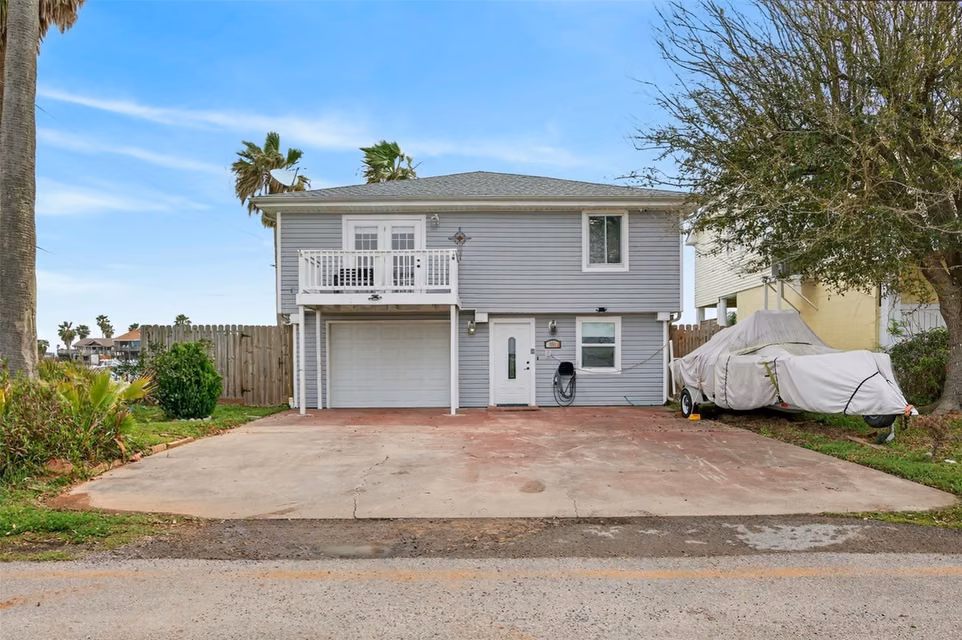 Photo 3 of 906 91st Street, Galveston, TX