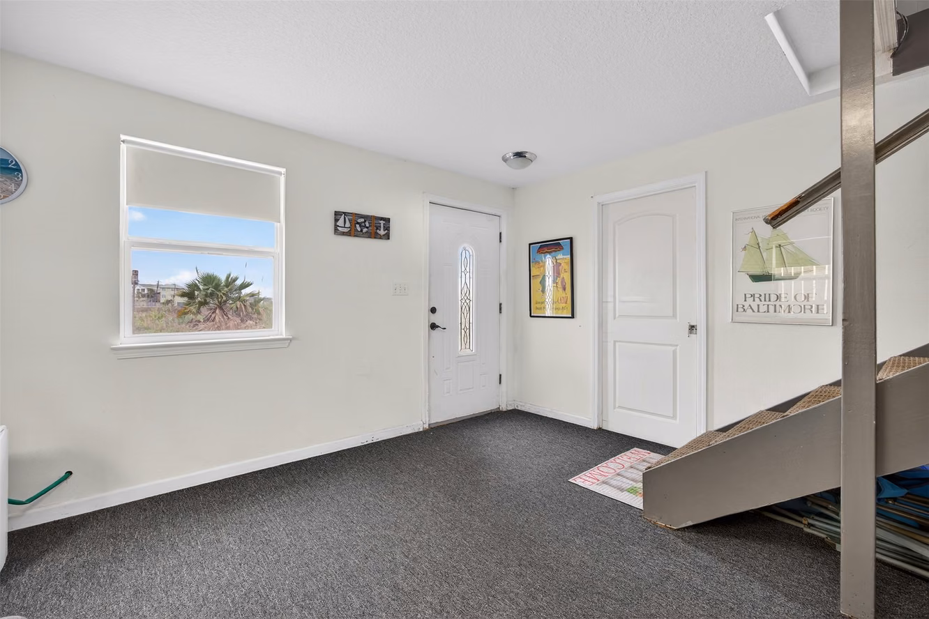 Photo 6 of 906 91st Street, Galveston, TX