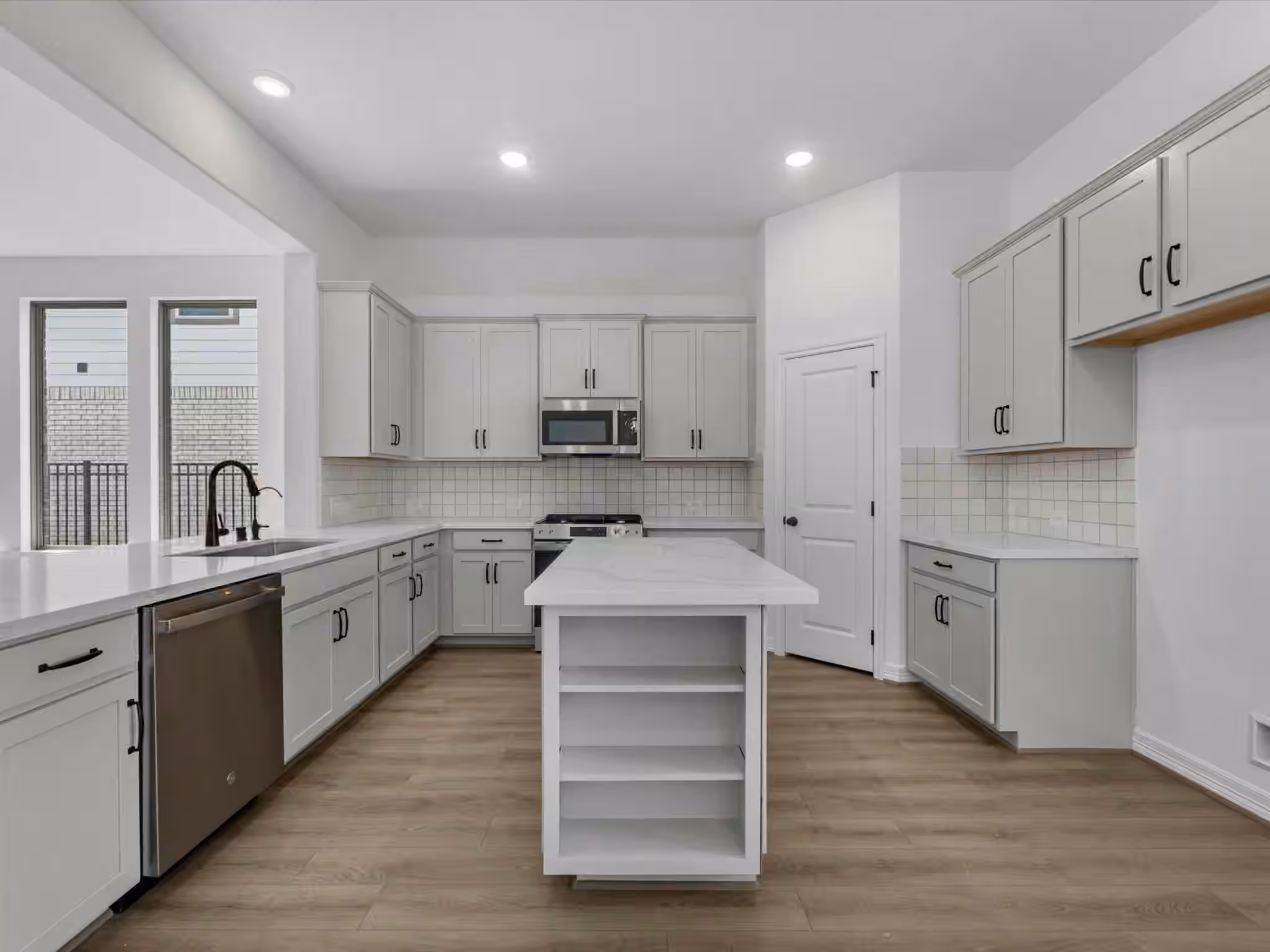 Photo 4 of 2147 Birch Brook Lane, Crosby, TX