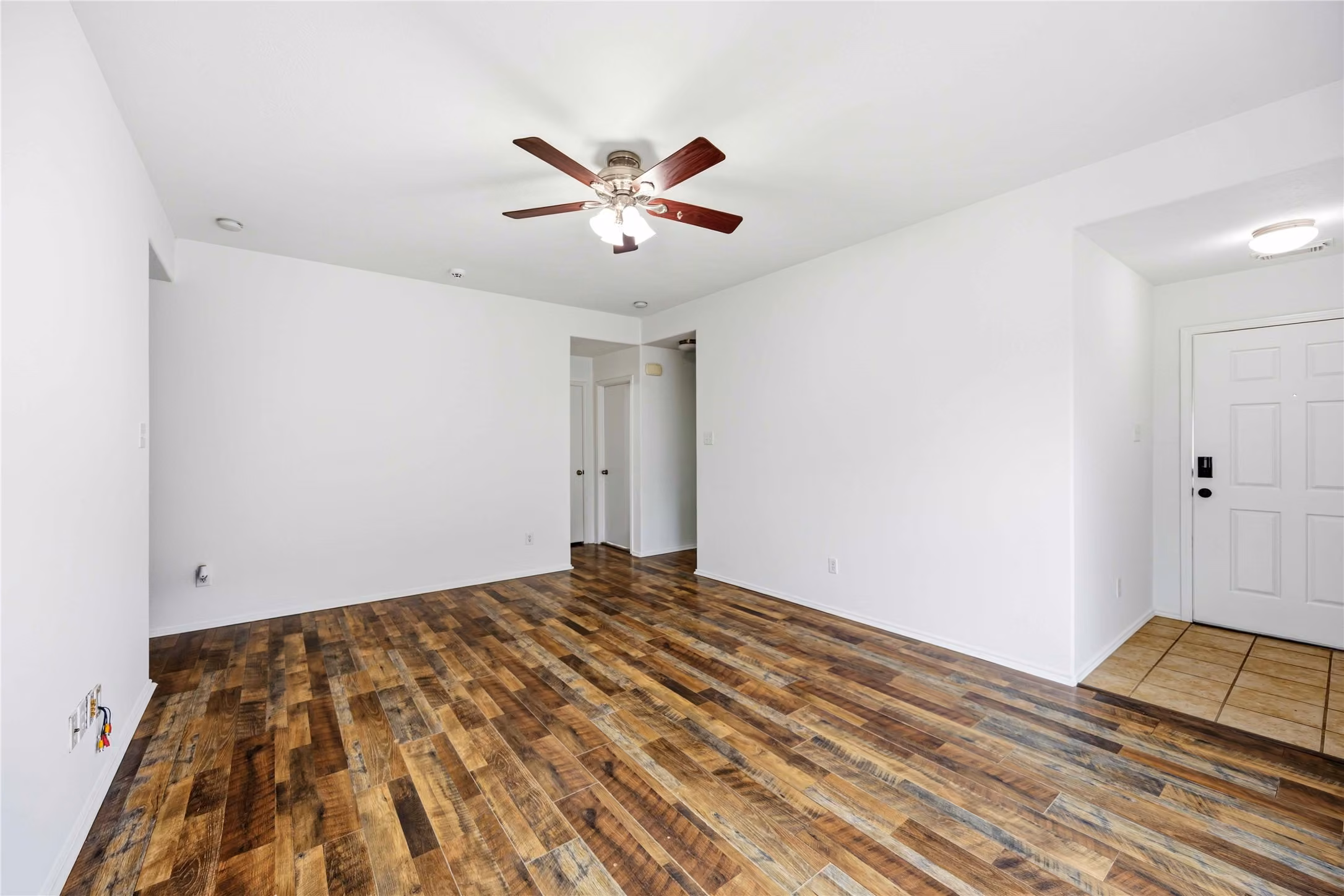 Photo 7 of 8426 Bay Run Avenue, Baytown, TX