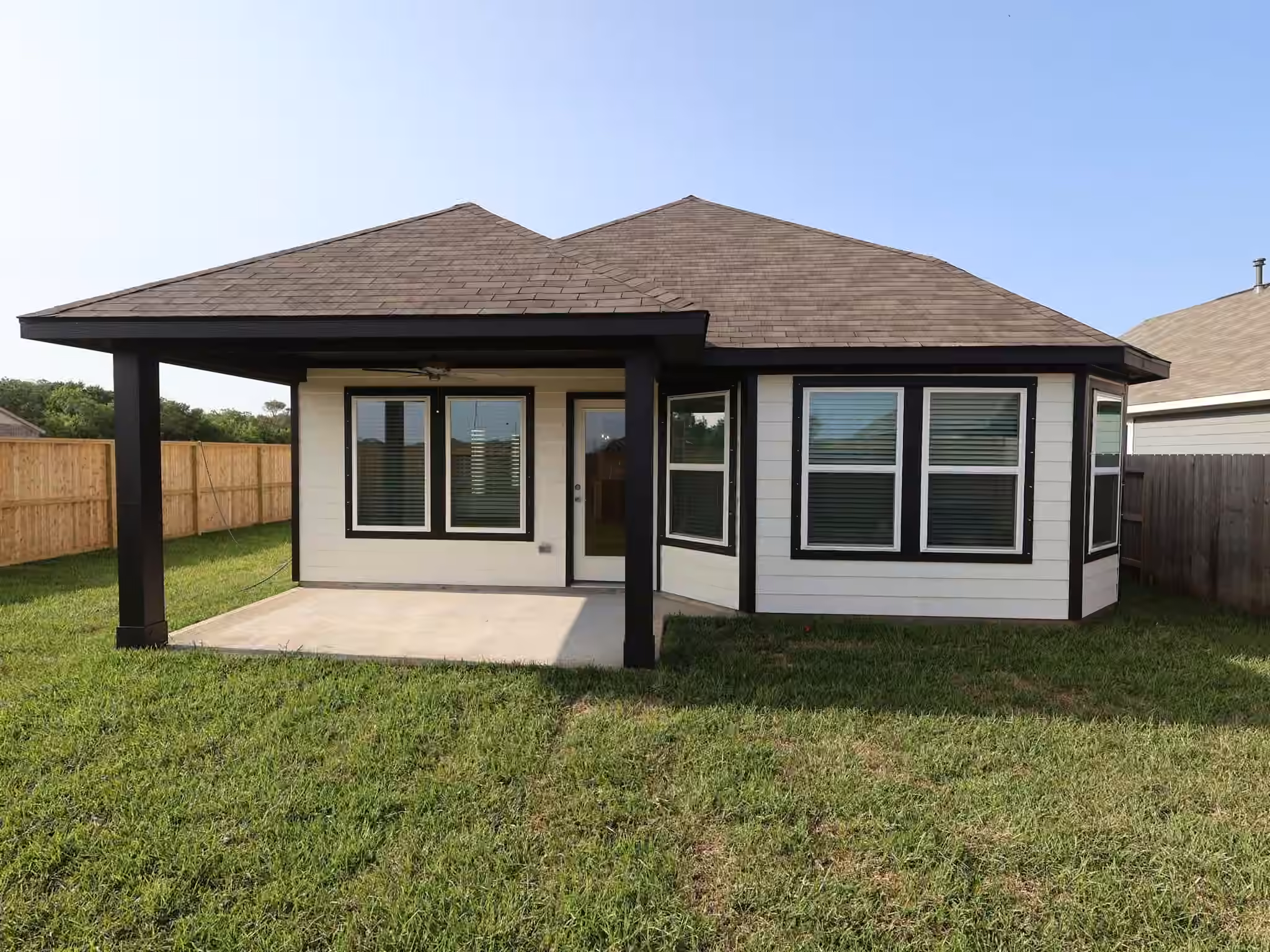 Photo 6 of 1209 Sacred Light Lane, La Marque, TX