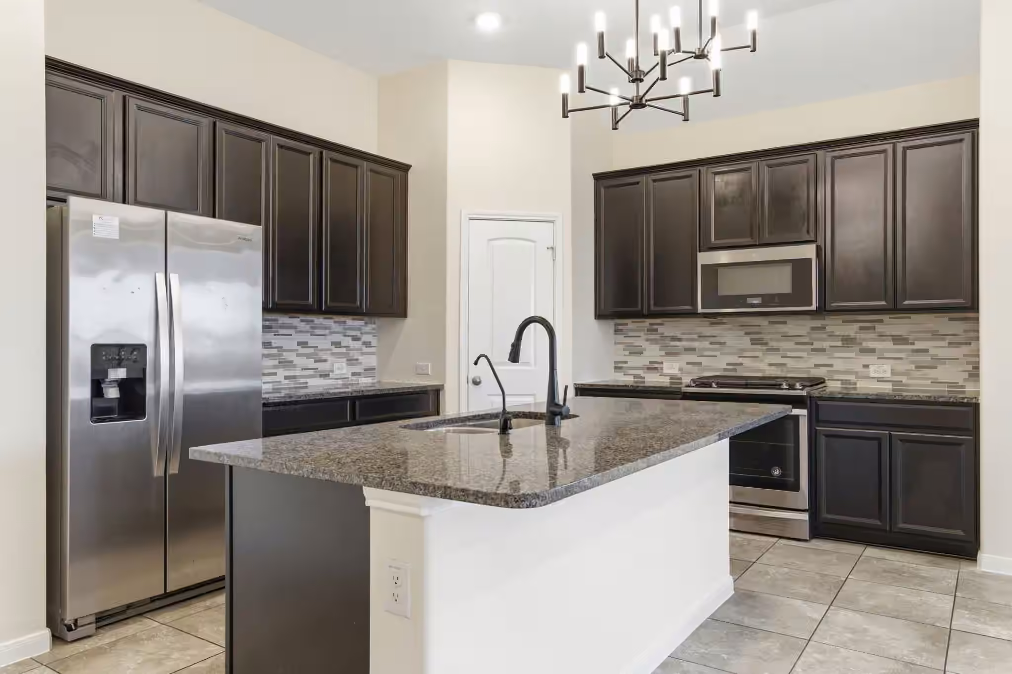 Photo 5 of 9127 Brazos Drive, Baytown, TX
