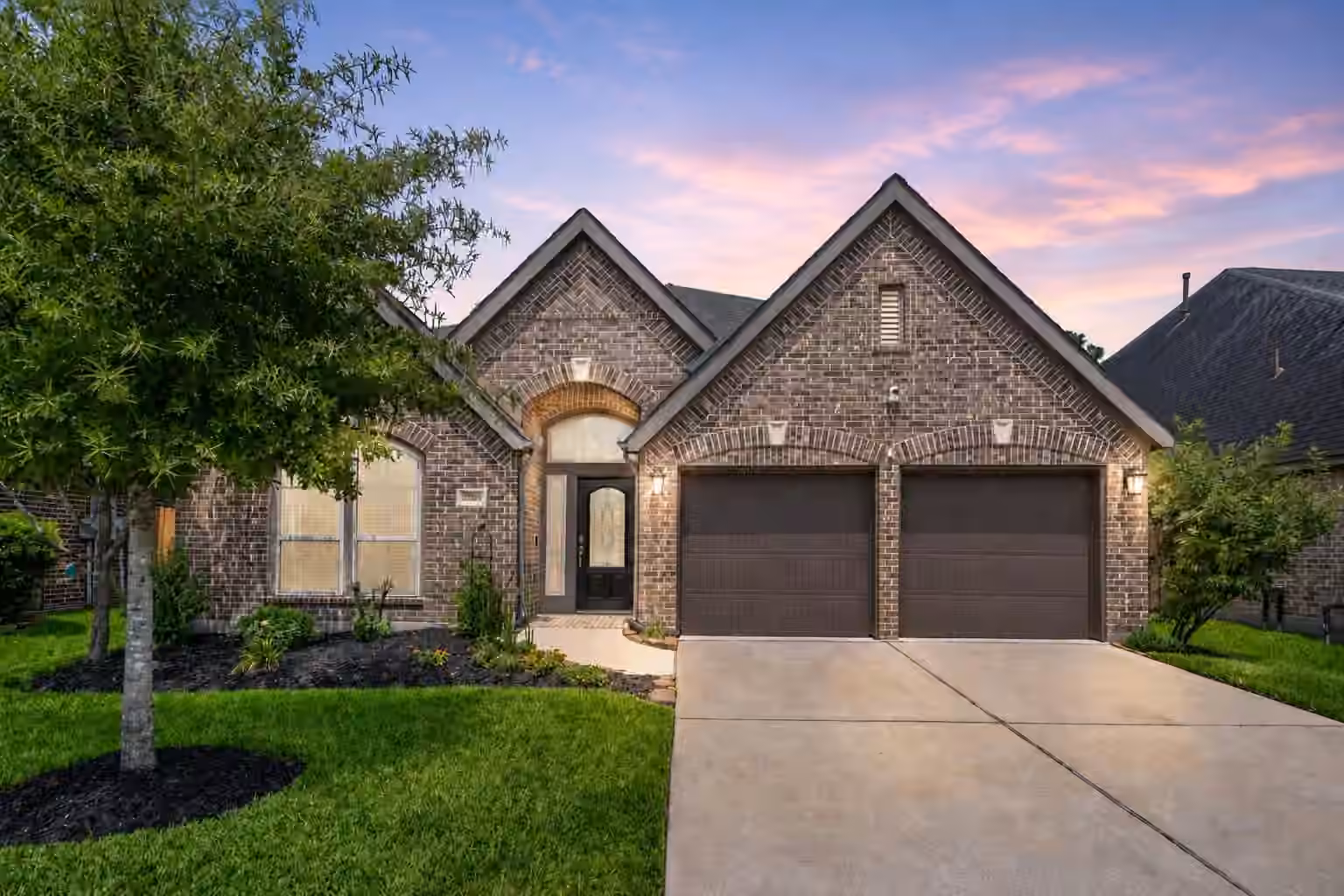 Photo 4 of 27938 Emory Cove Drive, Spring, TX
