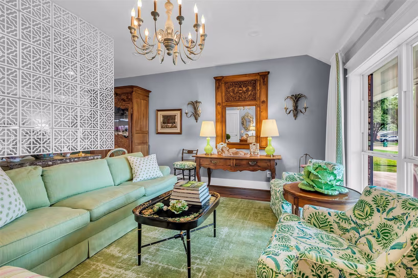 Photo 6 of 1819 Mill Creek Drive, Houston, TX