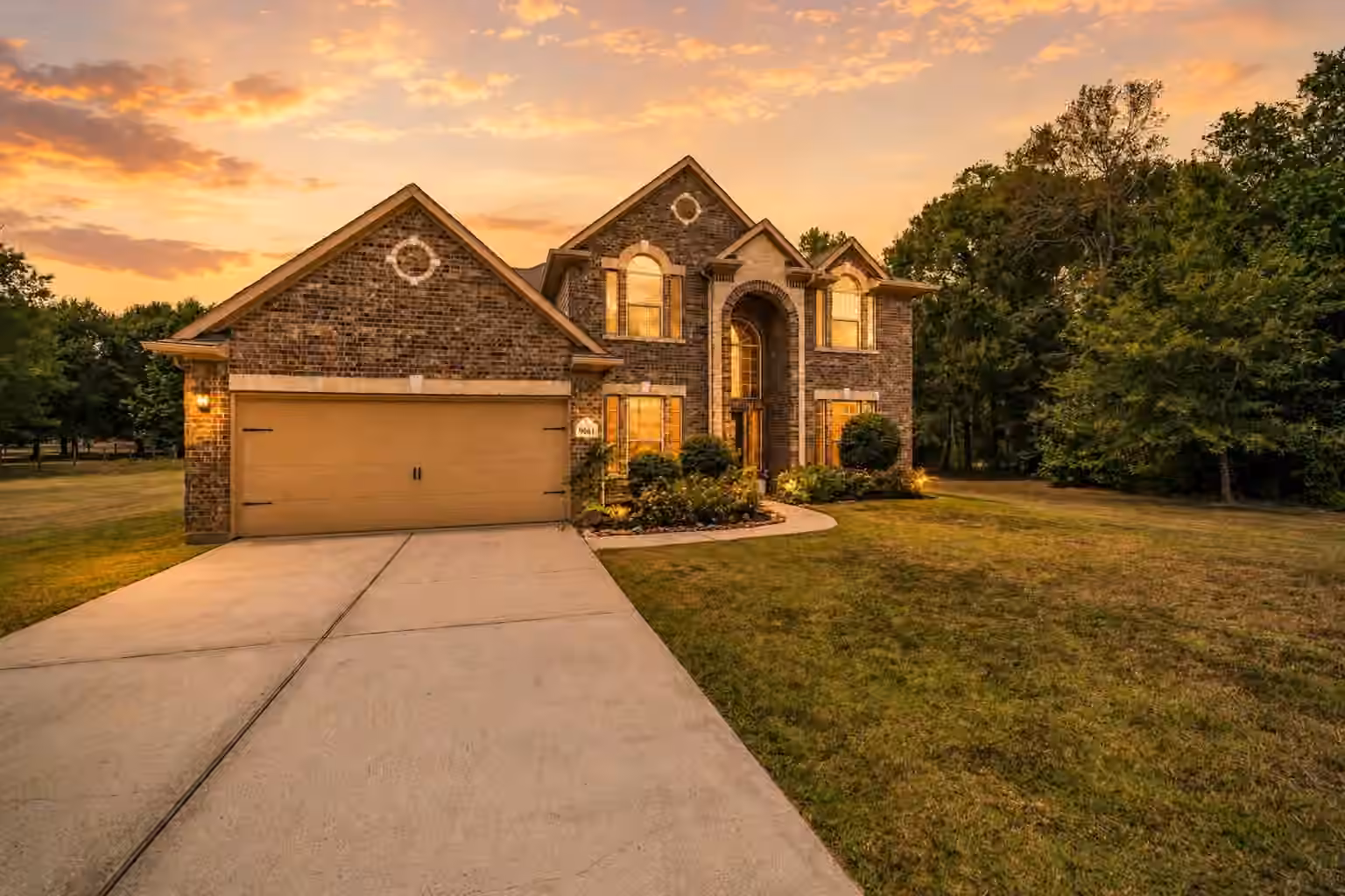 Photo 2 of 9061 Water Buck Lane, Conroe, TX