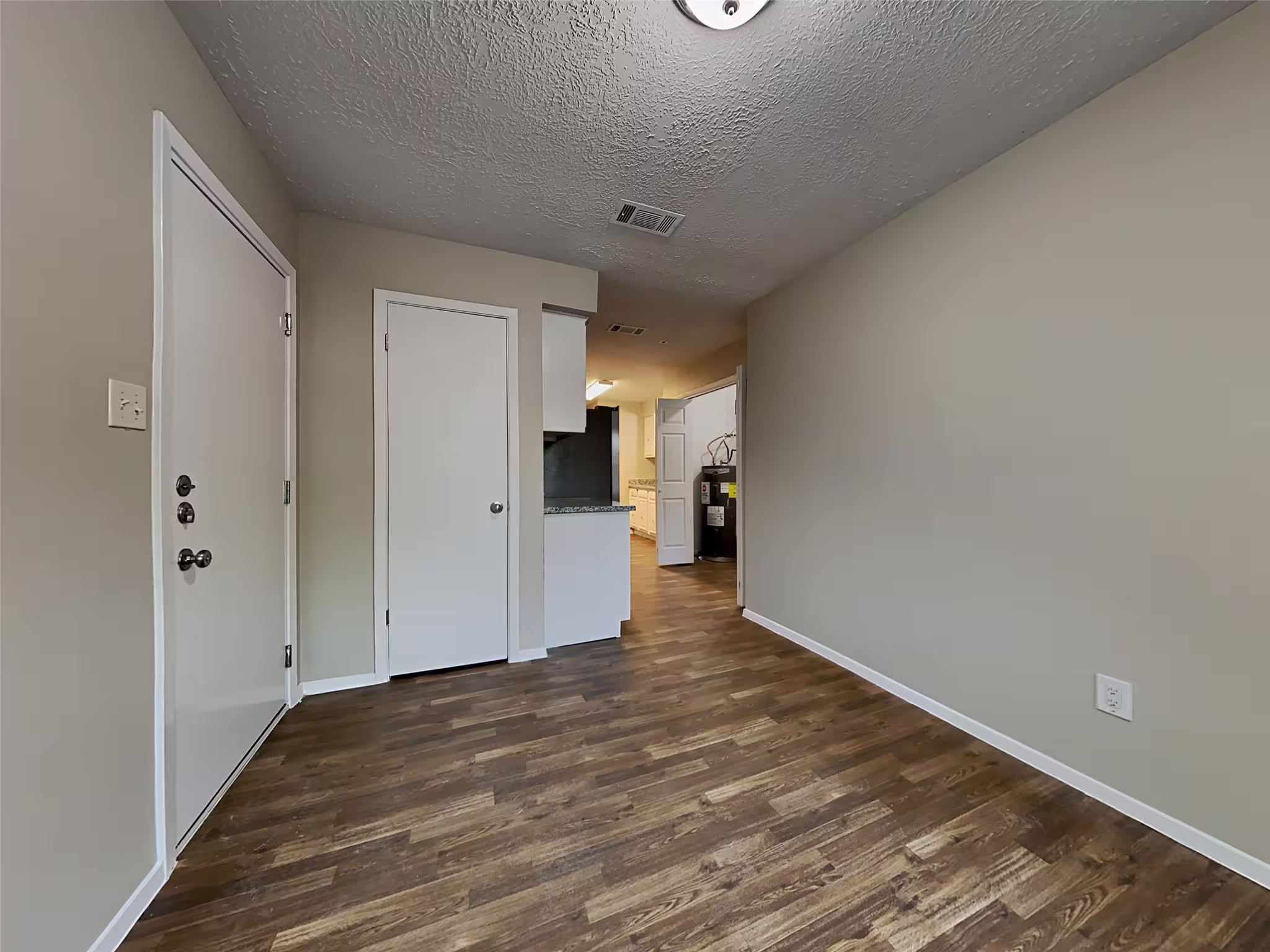 Photo 2 of 11202 Vienna Court, Cypress, TX