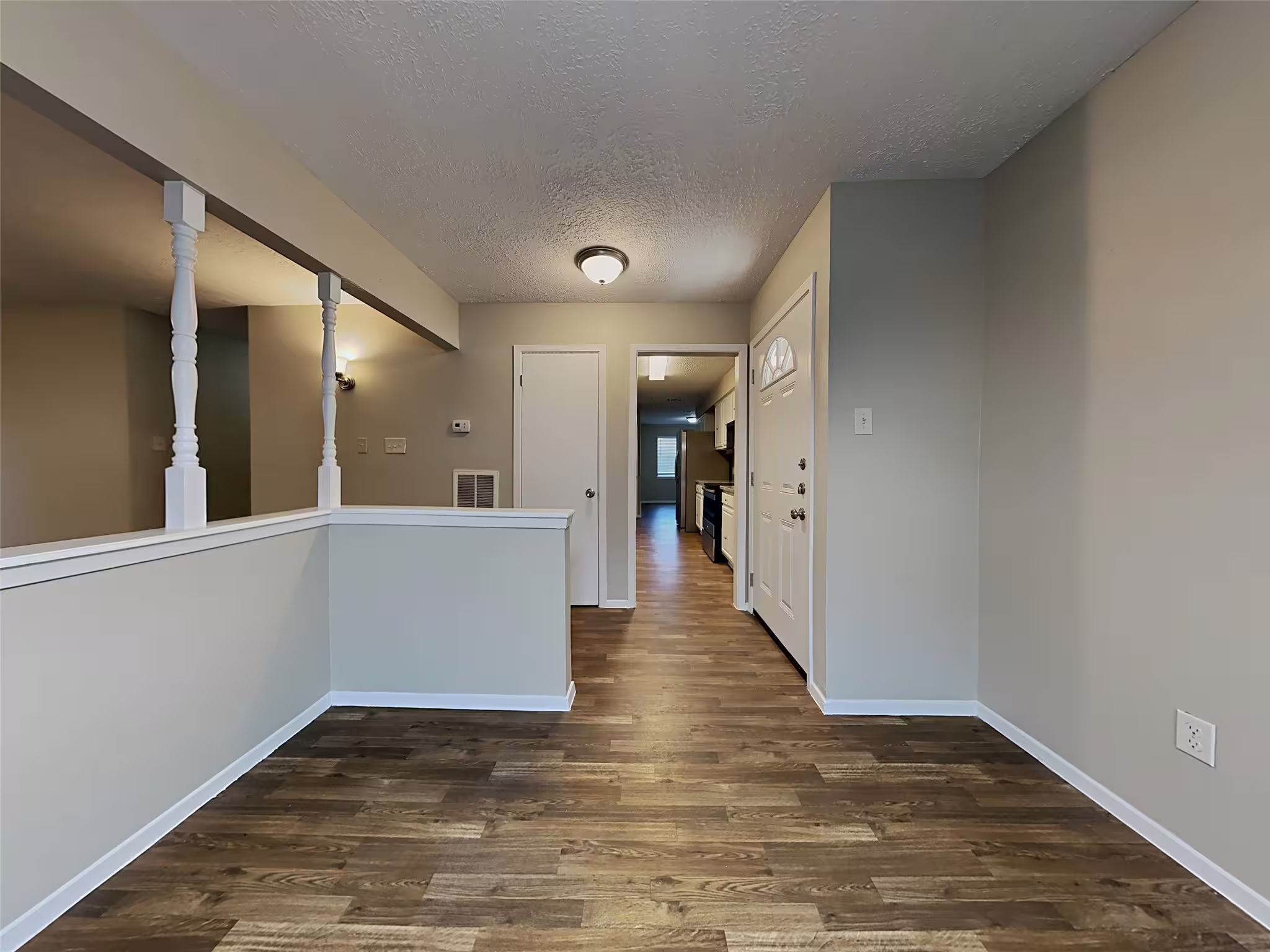 Photo 3 of 11202 Vienna Court, Cypress, TX