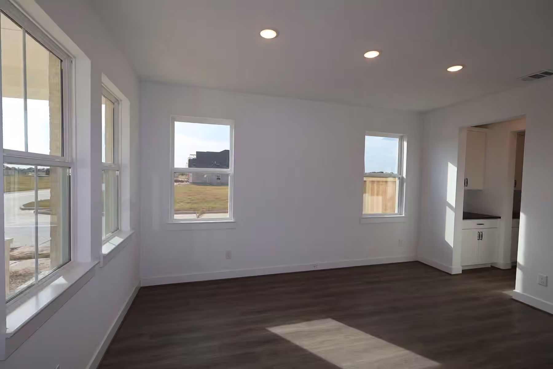 Photo 3 of 29322 Hillberry Oaks Court, Waller, TX