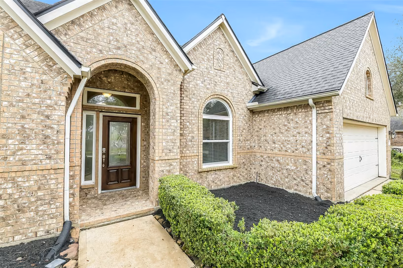 Photo 2 of 28507 Spiceberry Drive, Katy, TX