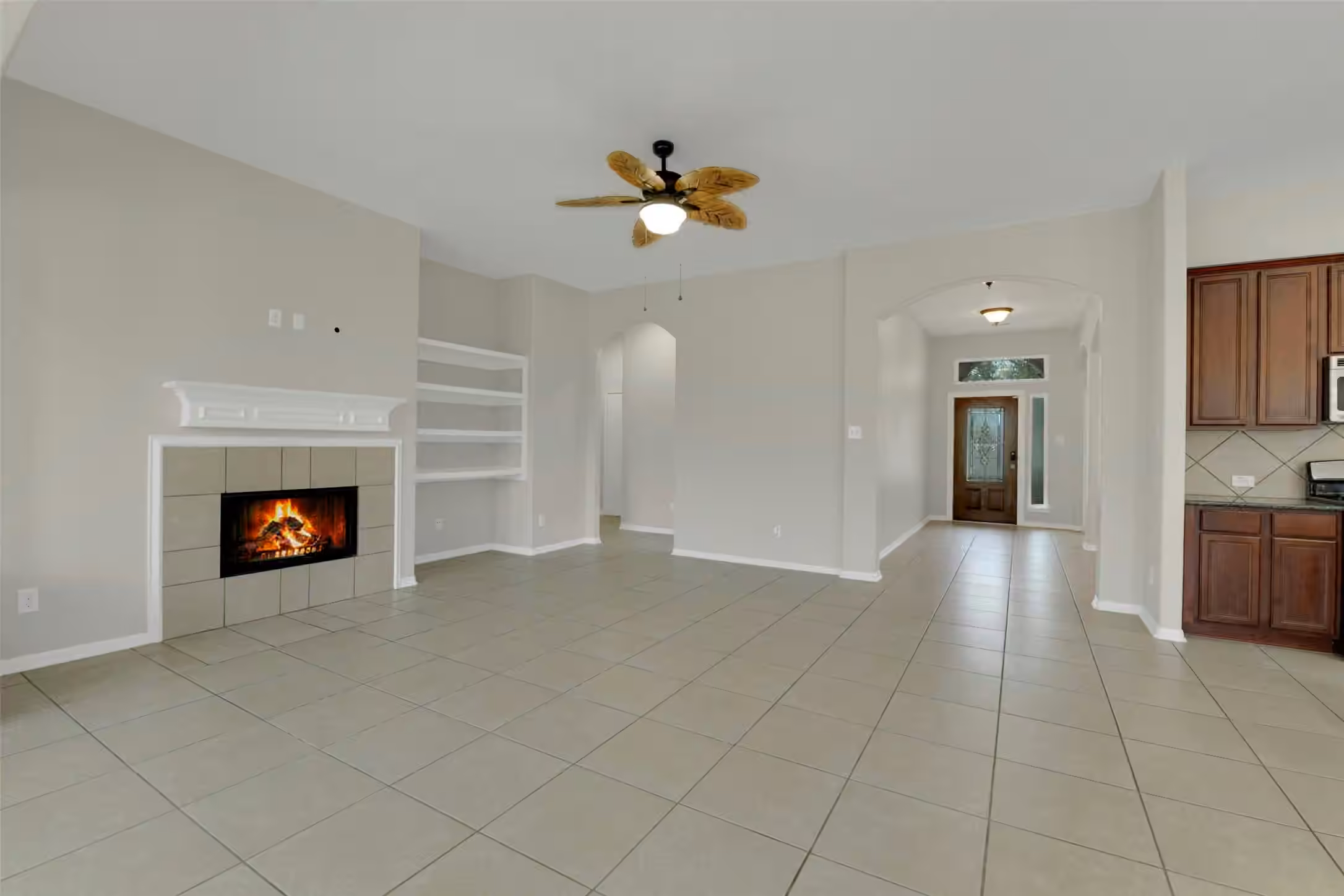 Photo 5 of 28507 Spiceberry Drive, Katy, TX