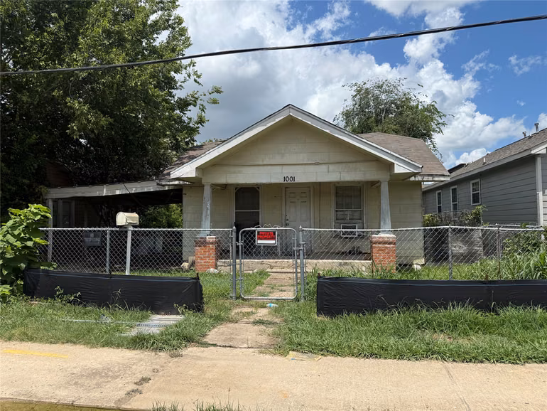 Photo 7 of 1001 Booth Street, Houston, TX