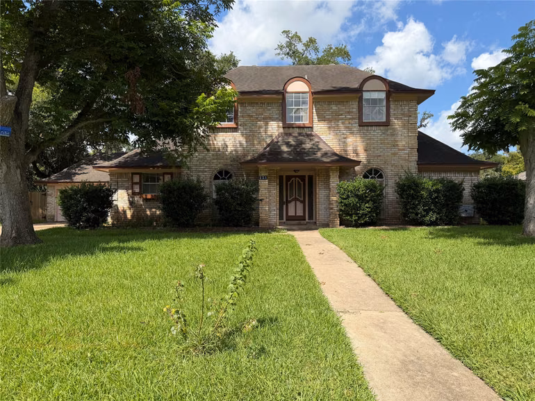 Photo of 231 Huckleberry Drive, Lake Jackson, TX