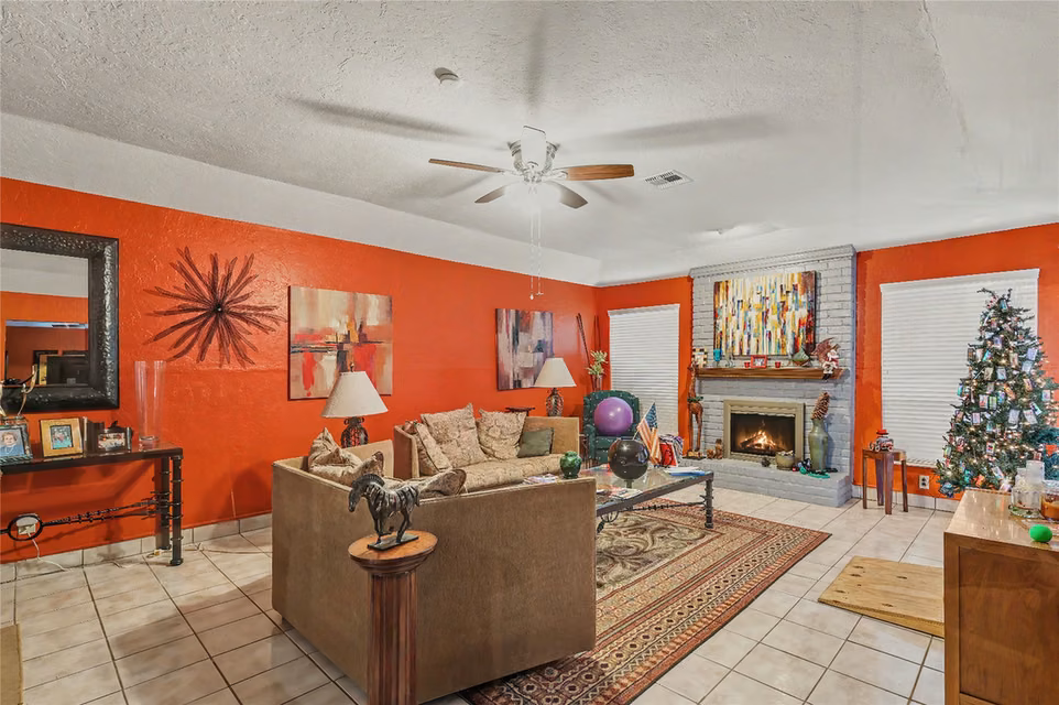 Photo 4 of 5519 Arncliffe Drive, Houston, TX